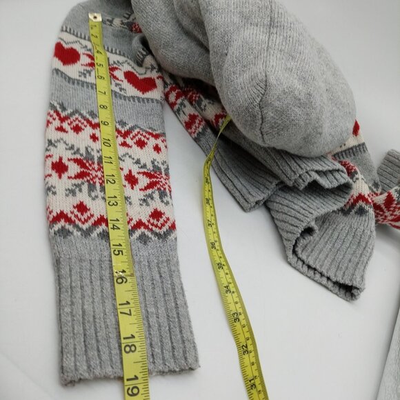 Ruby Moon Hooded Sweater Size Medium Gray White Red Hearts Pom Poms Crop - Picture 6 of 8